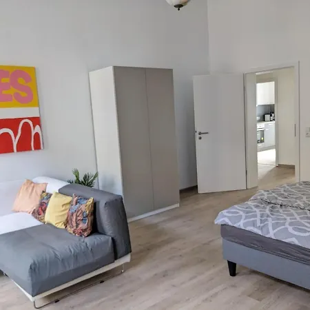 2 Zimmer, Stadtperle Mit Balkon Und Parkplatz Apartment *
