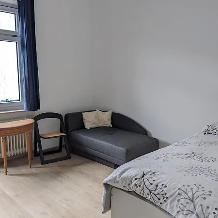 2 Zimmer, Stadtperle Mit Balkon Und Parkplatz Apartment